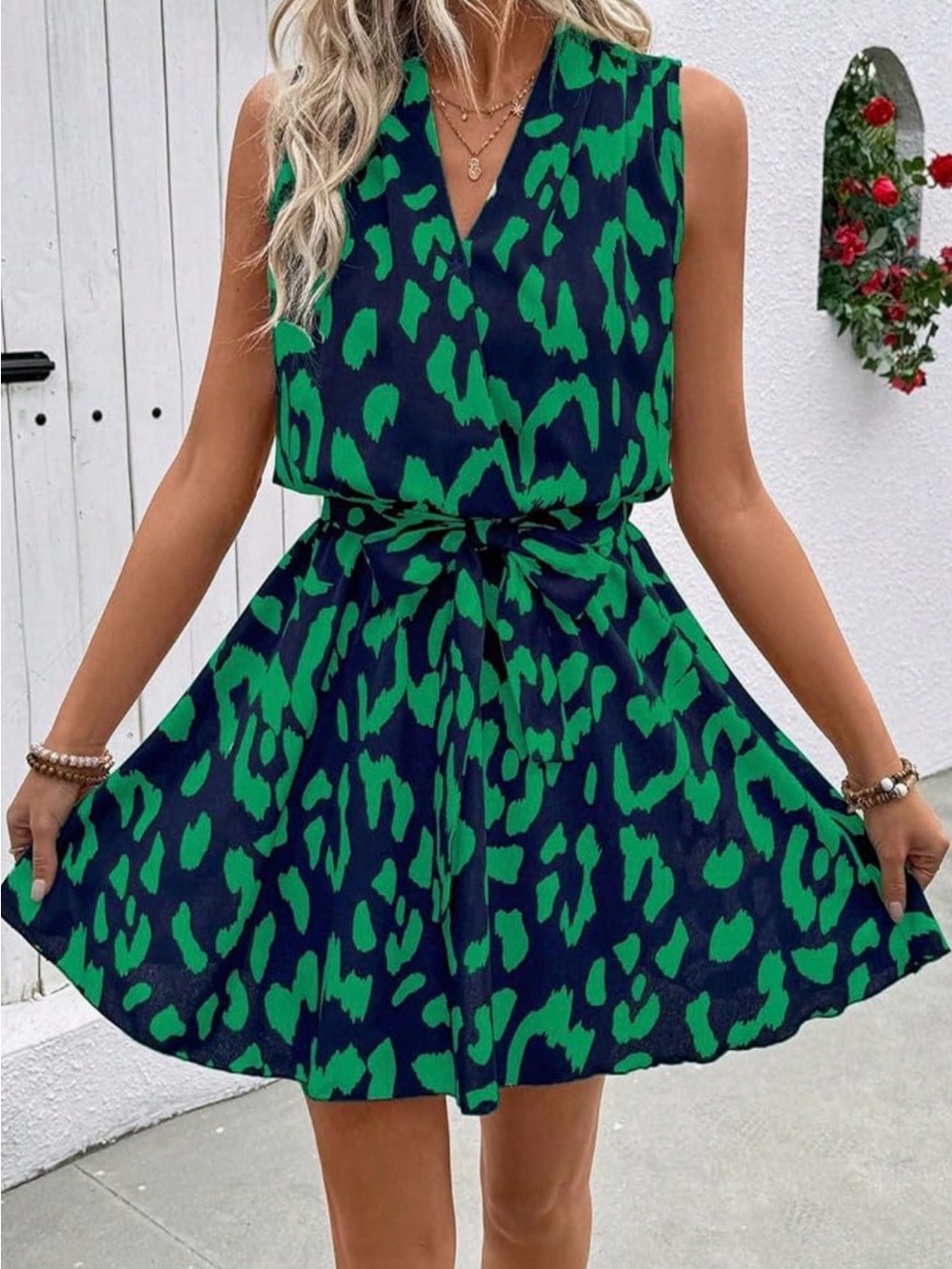 Sleeveless V-Neck Green & Navy Print Tie-Waist Dress